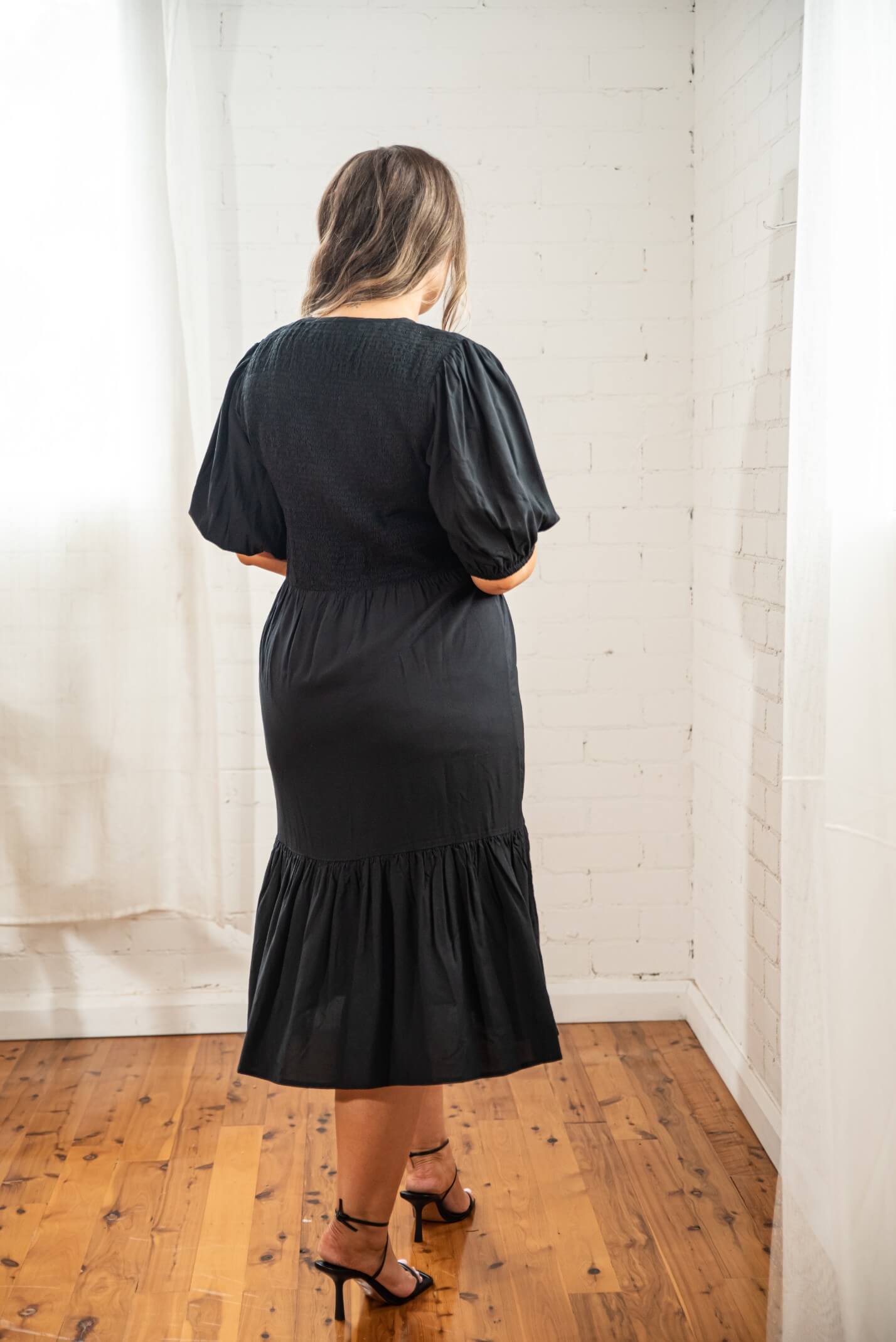 Mia Blouse Sleeve Dress in Black